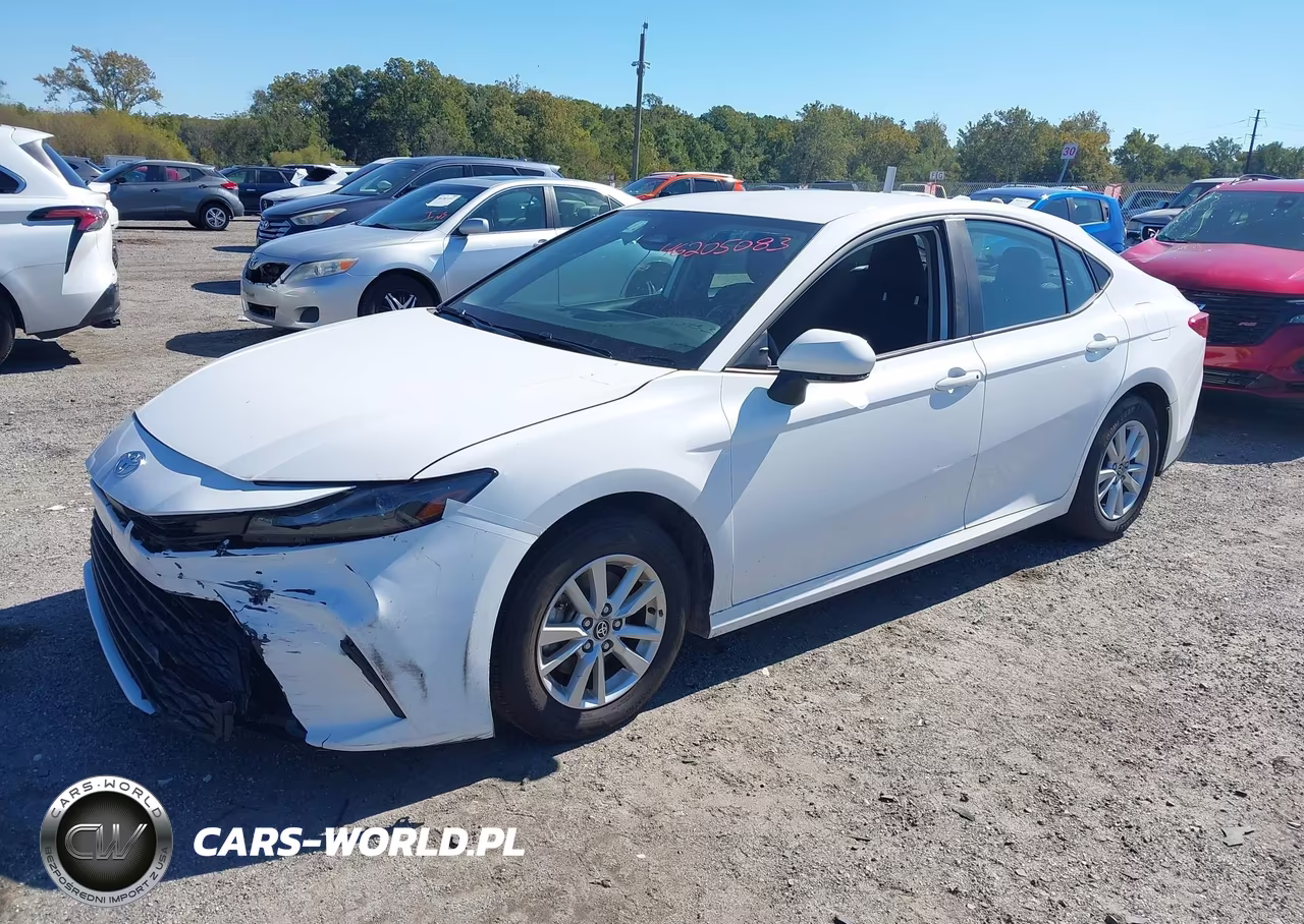 2025 Toyota Camry Le VIN:4T1DBADK3SU530063 - 2