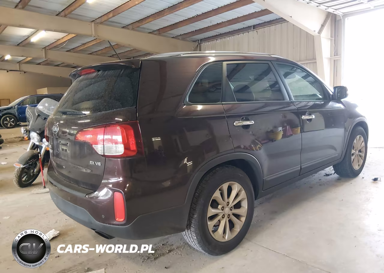 2015 Kia Sorento Ex V6 VIN:5XYKU4A7XFG578349 - 4