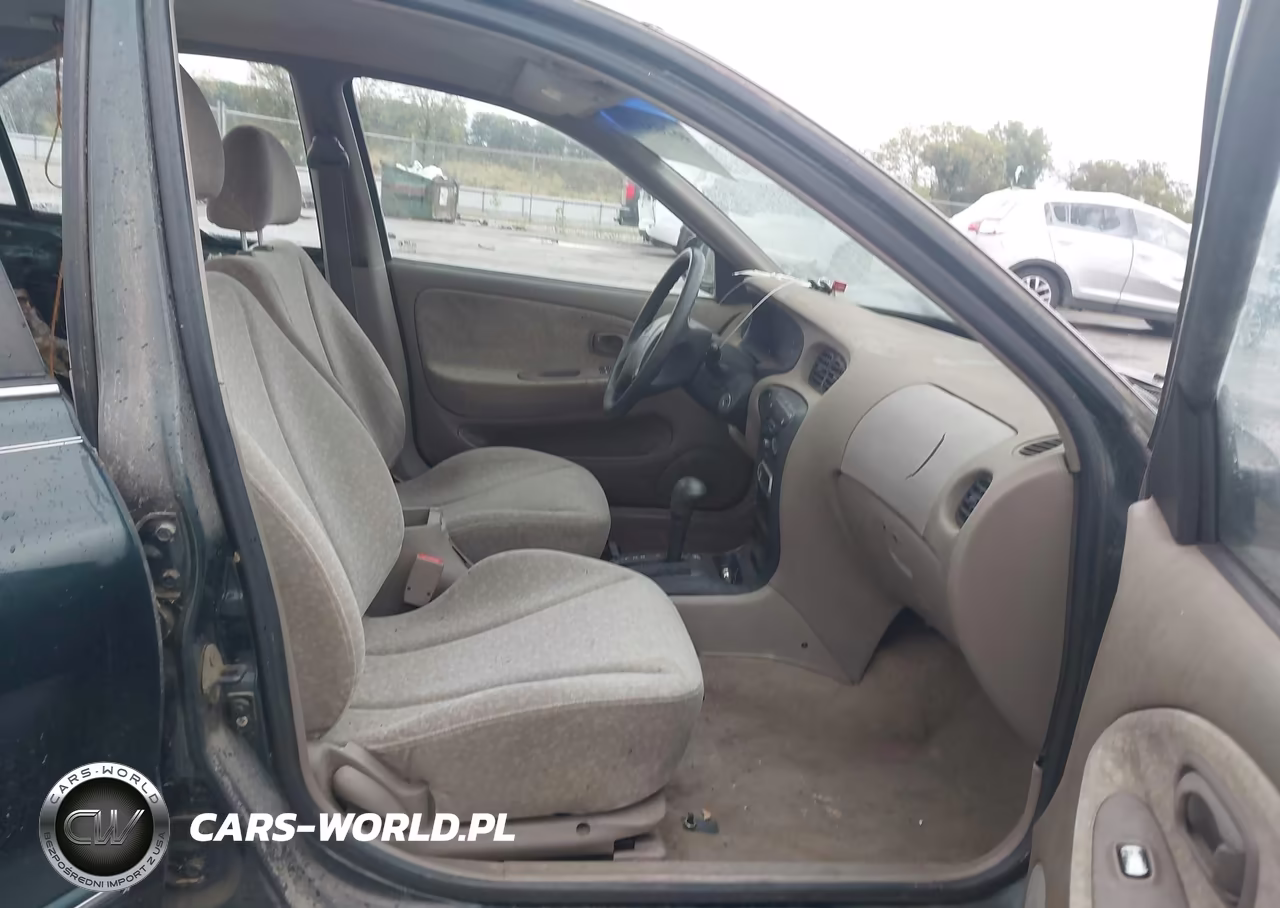 2000 Hyundai Elantra Gls VIN:KMHJF35F9YU941674 - 5