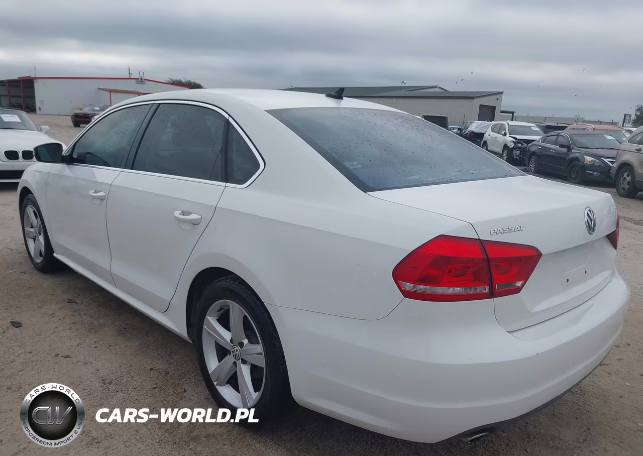 2013 Volkswagen Passat 2.5L Se VIN:1VWBH7A30DC102967 - 3