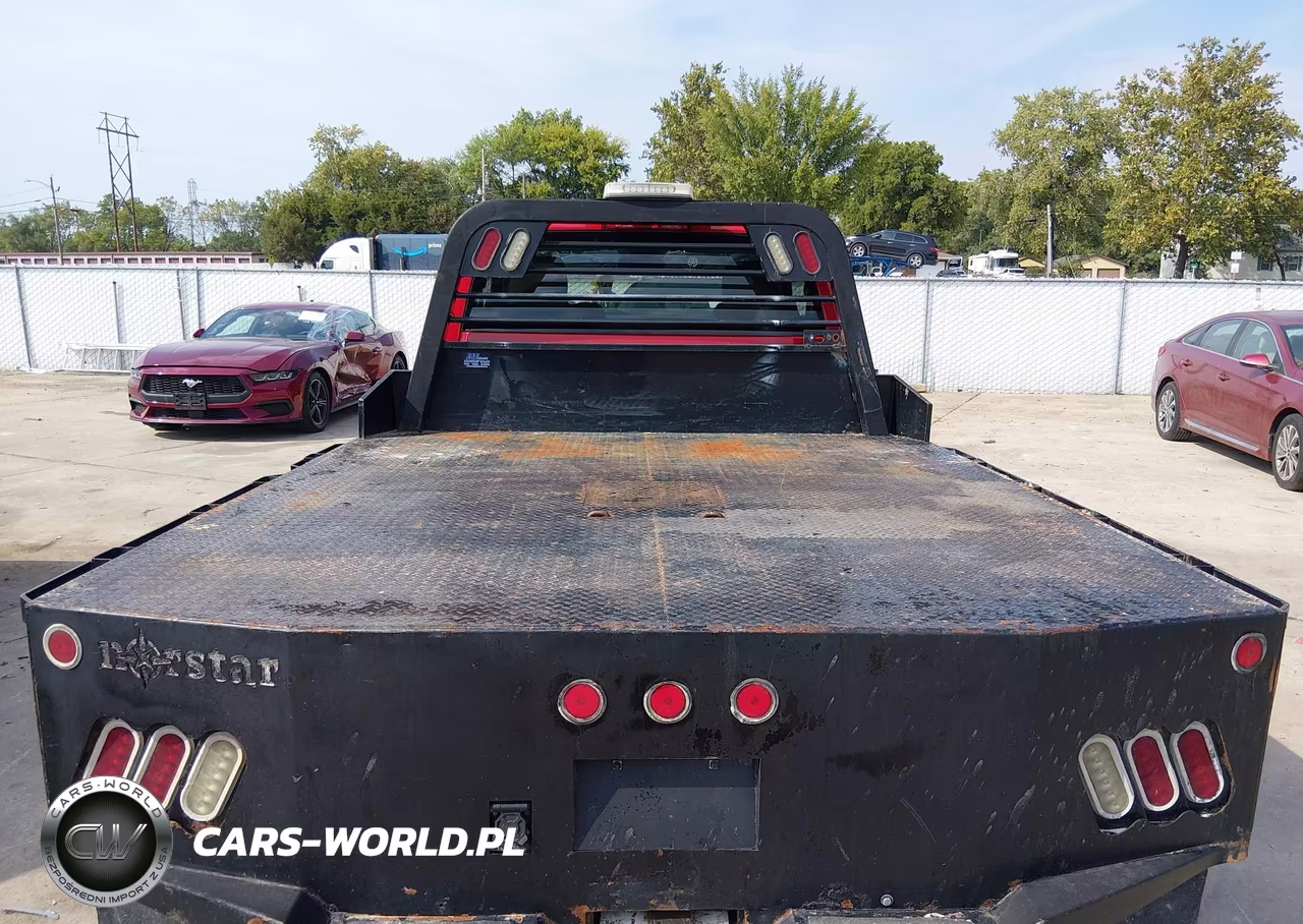 2017 Ram 3500 Tradesman 4X4 8' Box VIN:3C63RRAJ9HG656503 - 12