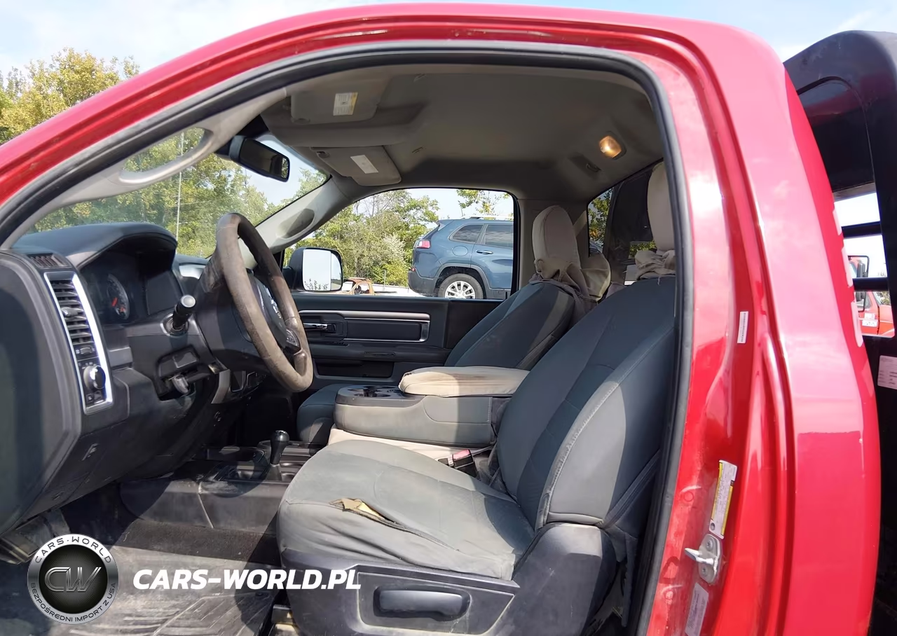 2017 Ram 3500 Tradesman 4X4 8' Box VIN:3C63RRAJ9HG656503 - 6