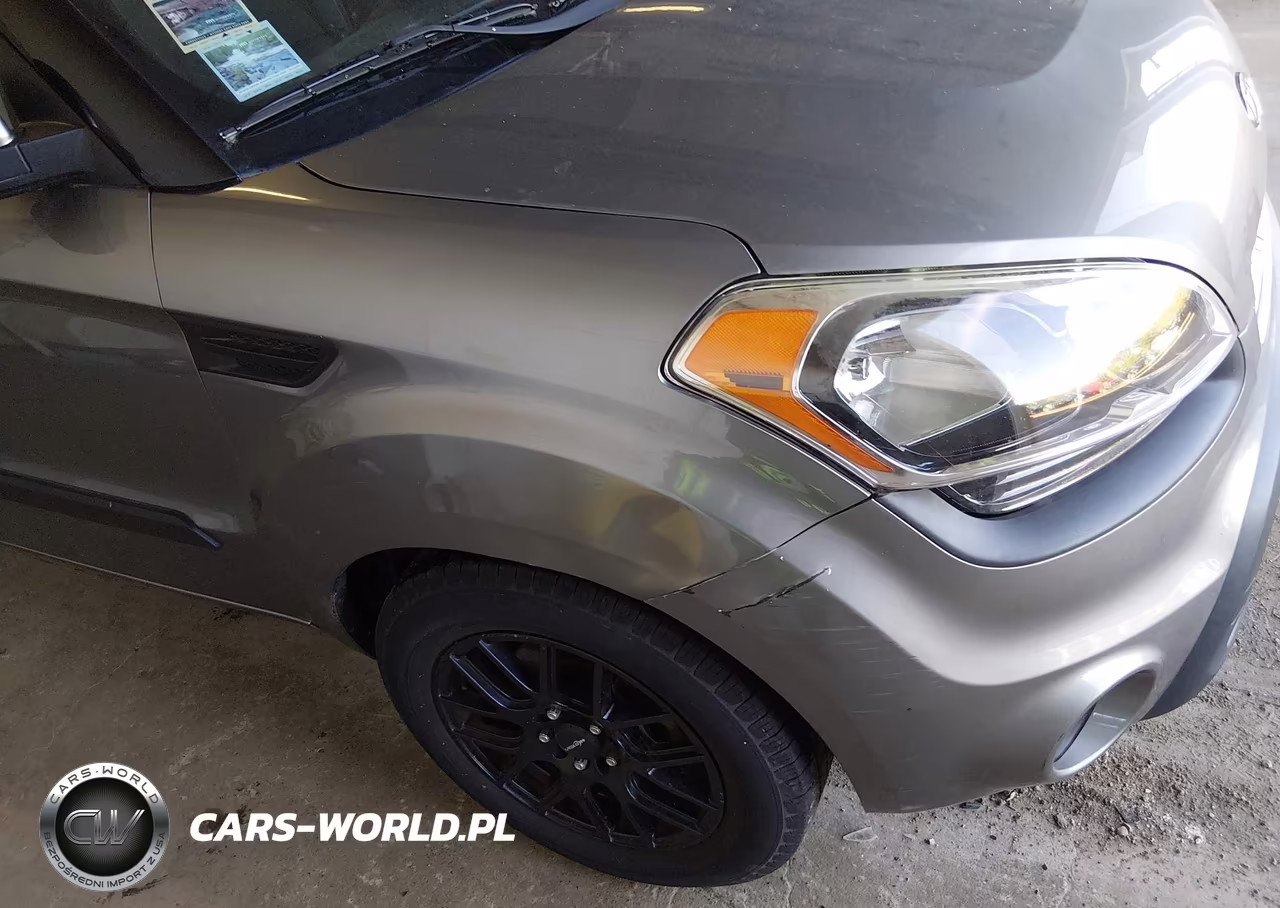 2012 Kia Soul + VIN:KNDJT2A63C7458346 - 6