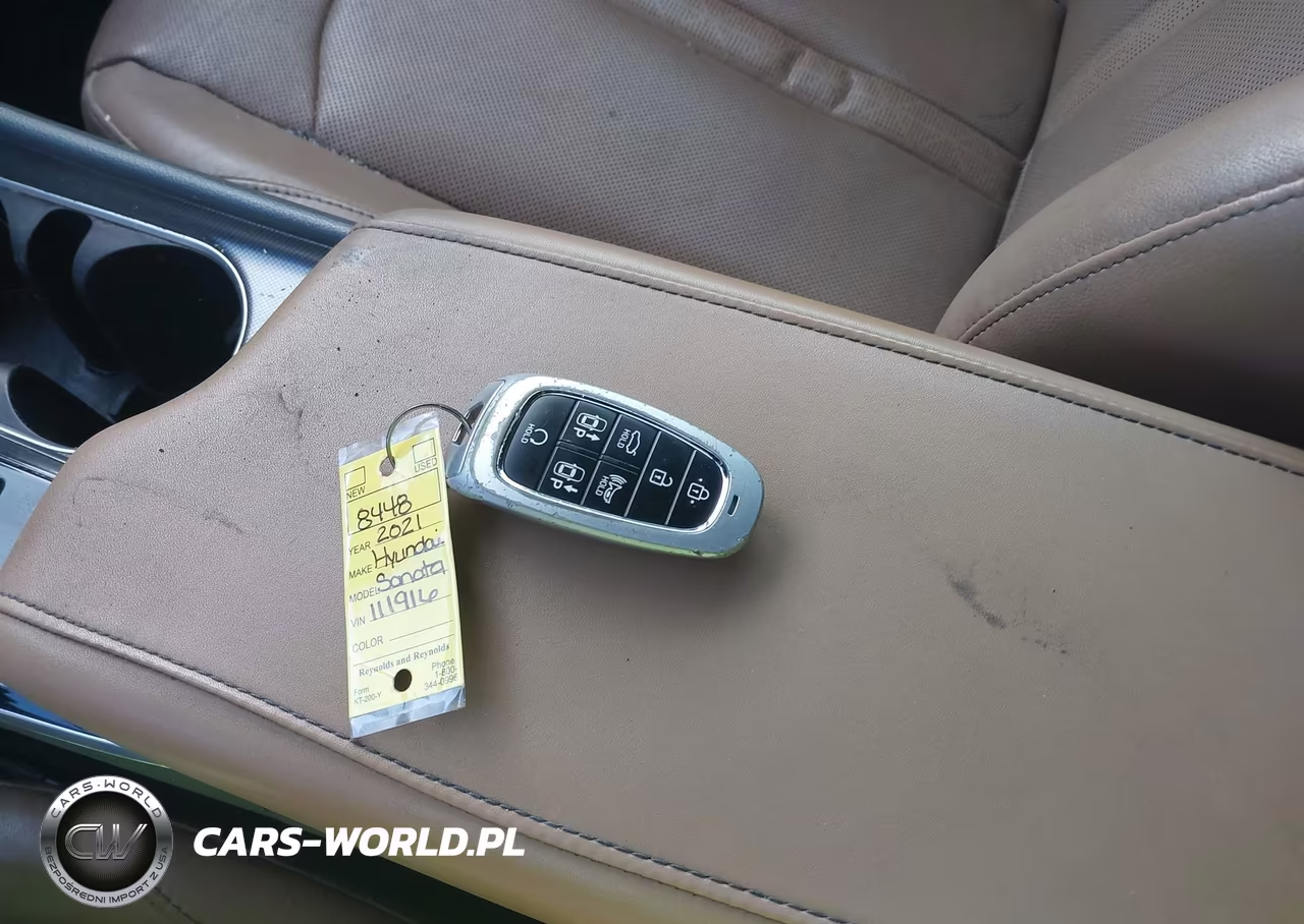 2021 Hyundai Sonata Limited VIN:5NPEH4J23MH111916 - 11
