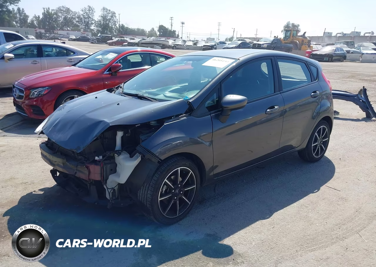2018 Ford Fiesta Se VIN:3FADP4EJ8JM135110 - 2