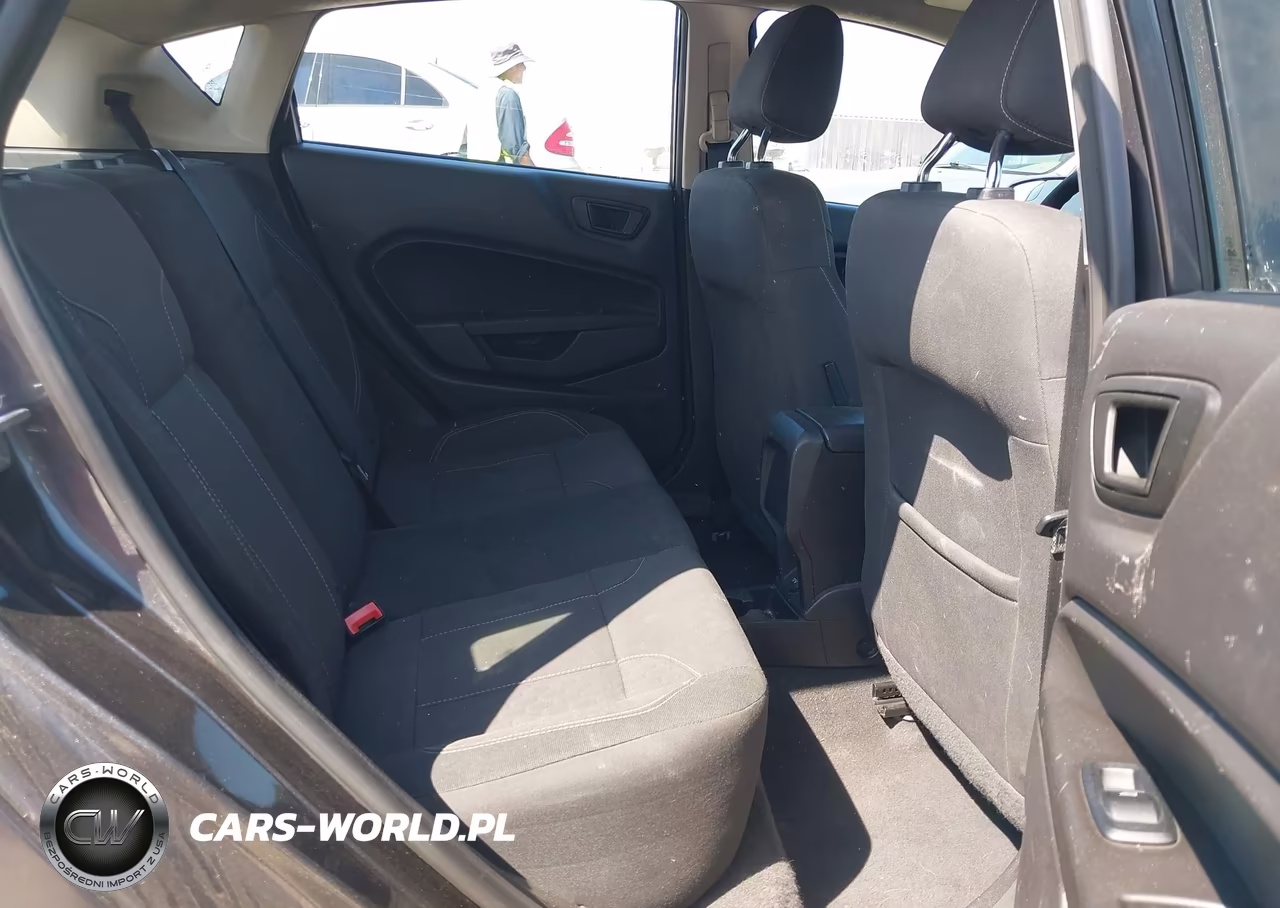 2018 Ford Fiesta Se VIN:3FADP4EJ8JM135110 - 8