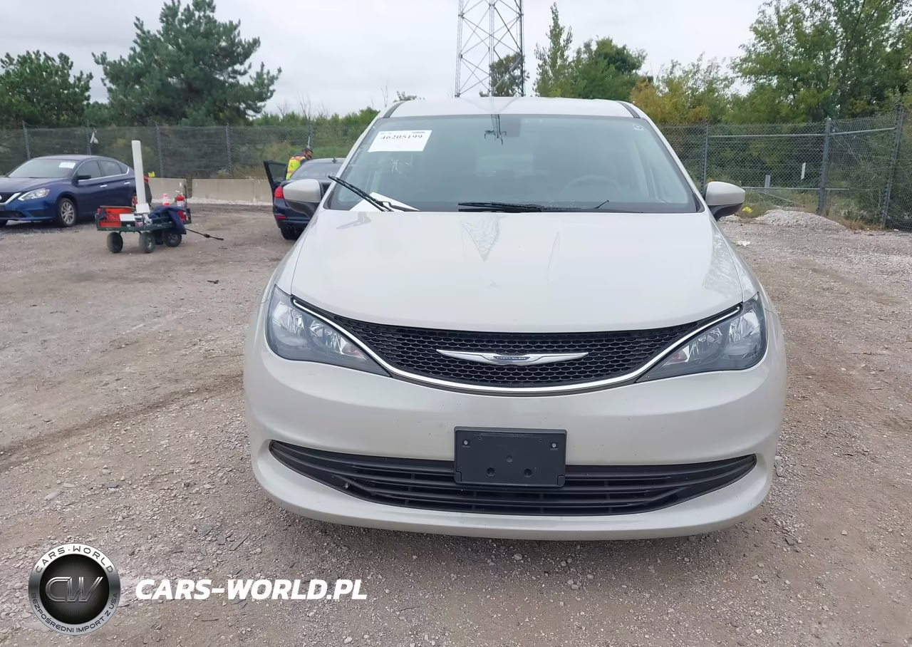 2017 Chrysler Pacifica Lx VIN:2C4RC1CG1HR578879 - 12