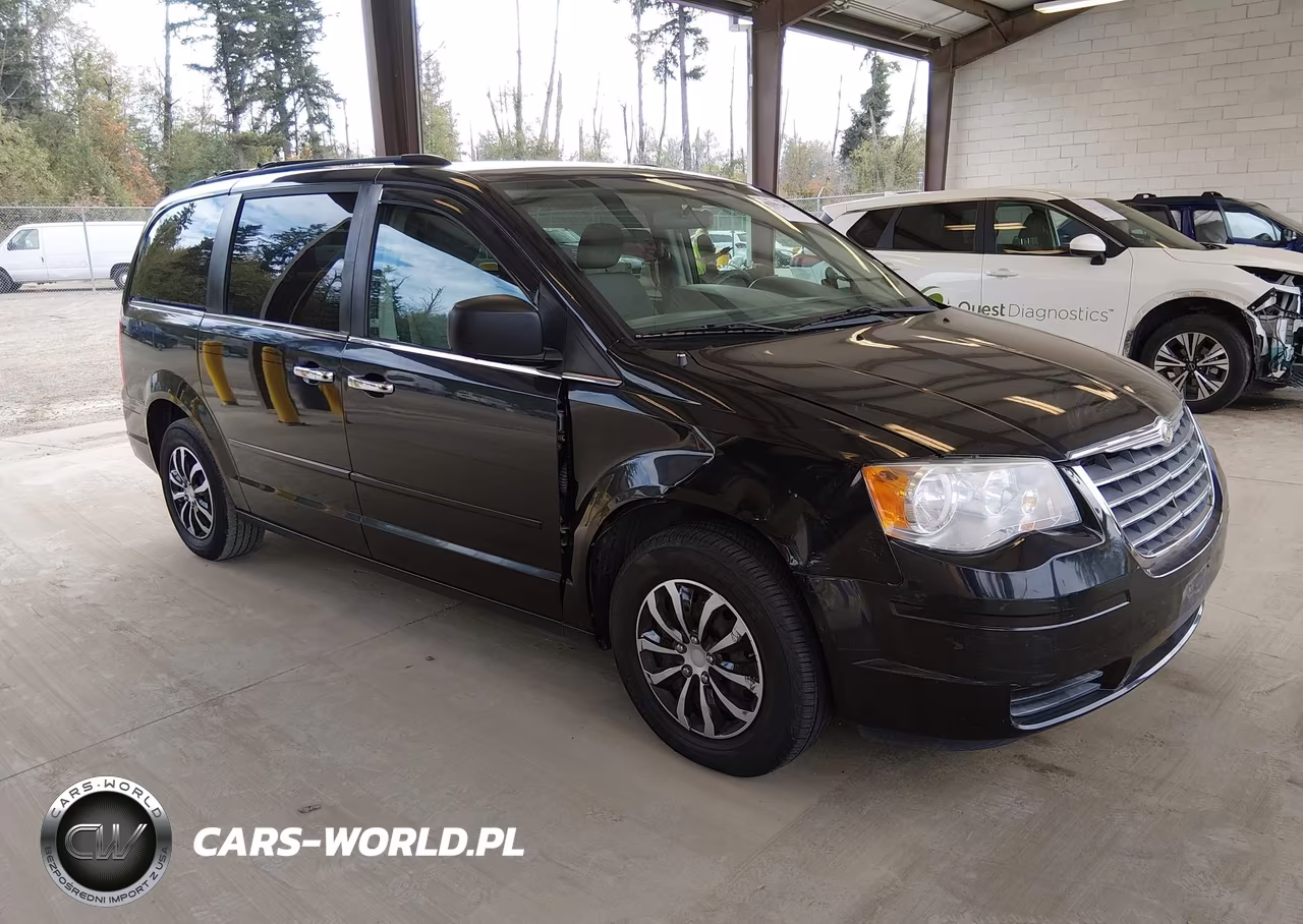 2009 Chrysler Town & Country Lx VIN:2A8HR44E89R571575 - 1