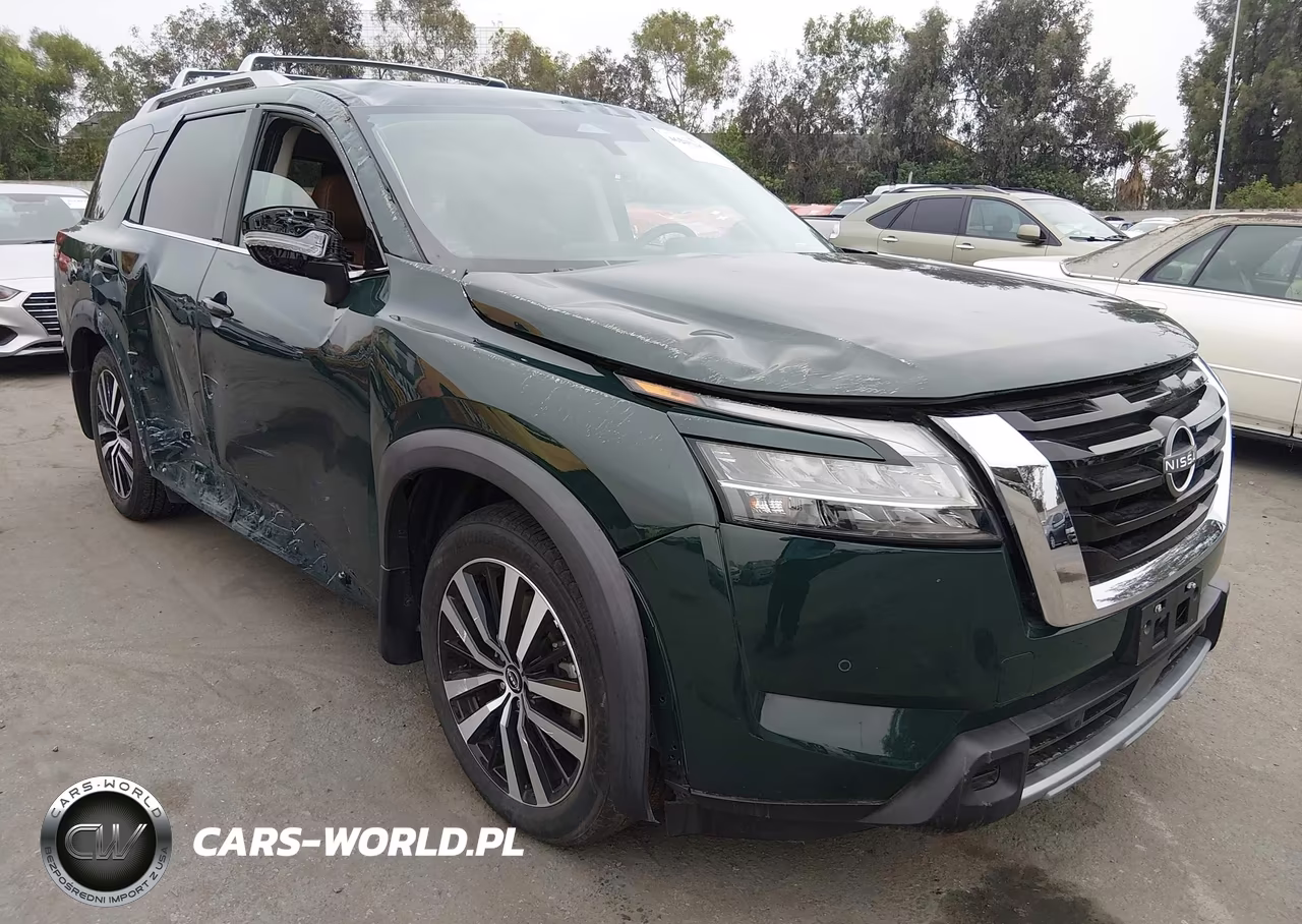 2023 Nissan Pathfinder Platinum Fwd