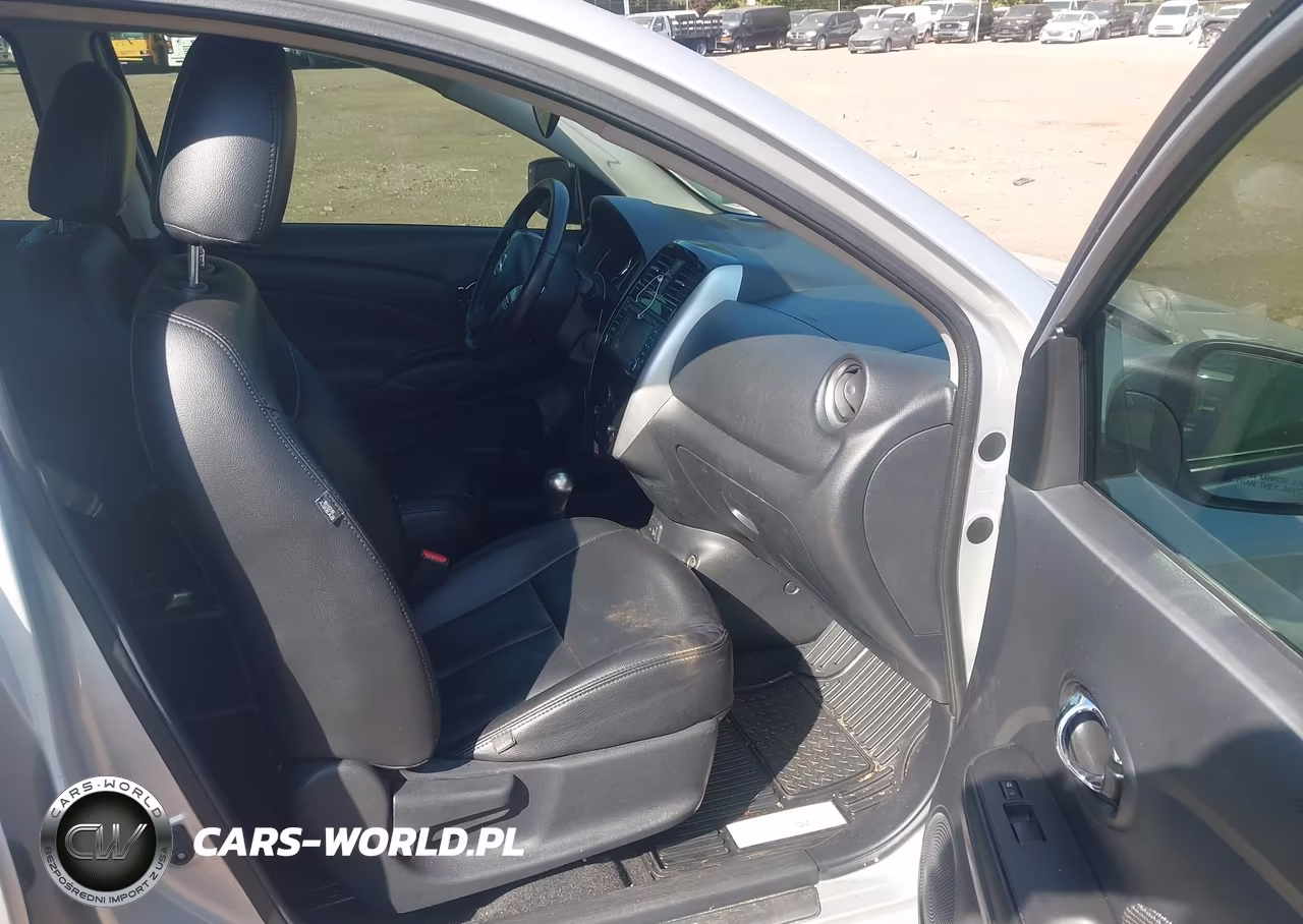 2017 Nissan Versa 1.6 Sl VIN:3N1CN7AP1HL820639 - 5
