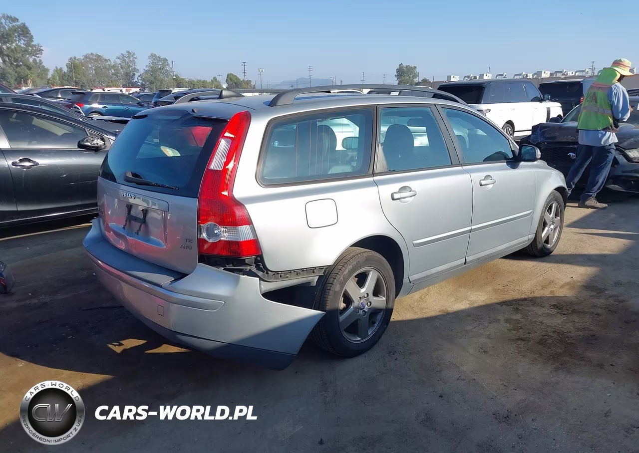 2007 Volvo V50 2.5L Turbo-T5 VIN:YV1MJ682672312615 - 4