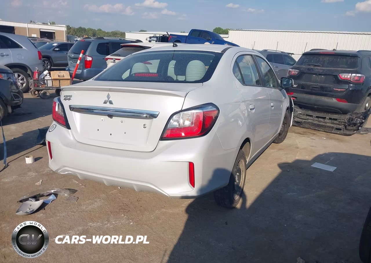 2022 Mitsubishi Mirage G4 Black Edition-Es-Le VIN:ML32FUFJ7NHF02923 - 4