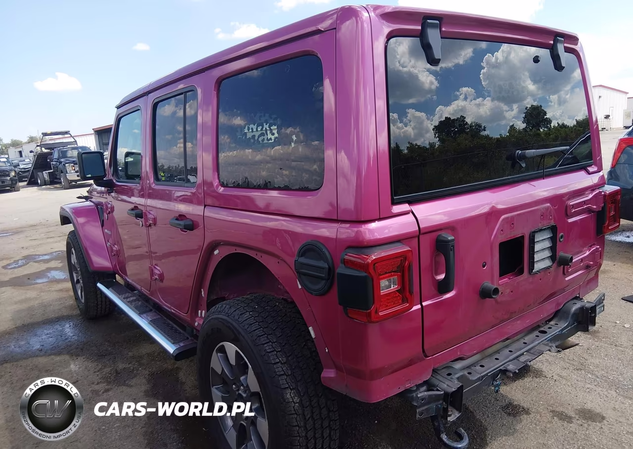 2021 Jeep Wrangler Unlimited Sahara VIN:1C4HJXEG6MW858476 - 3