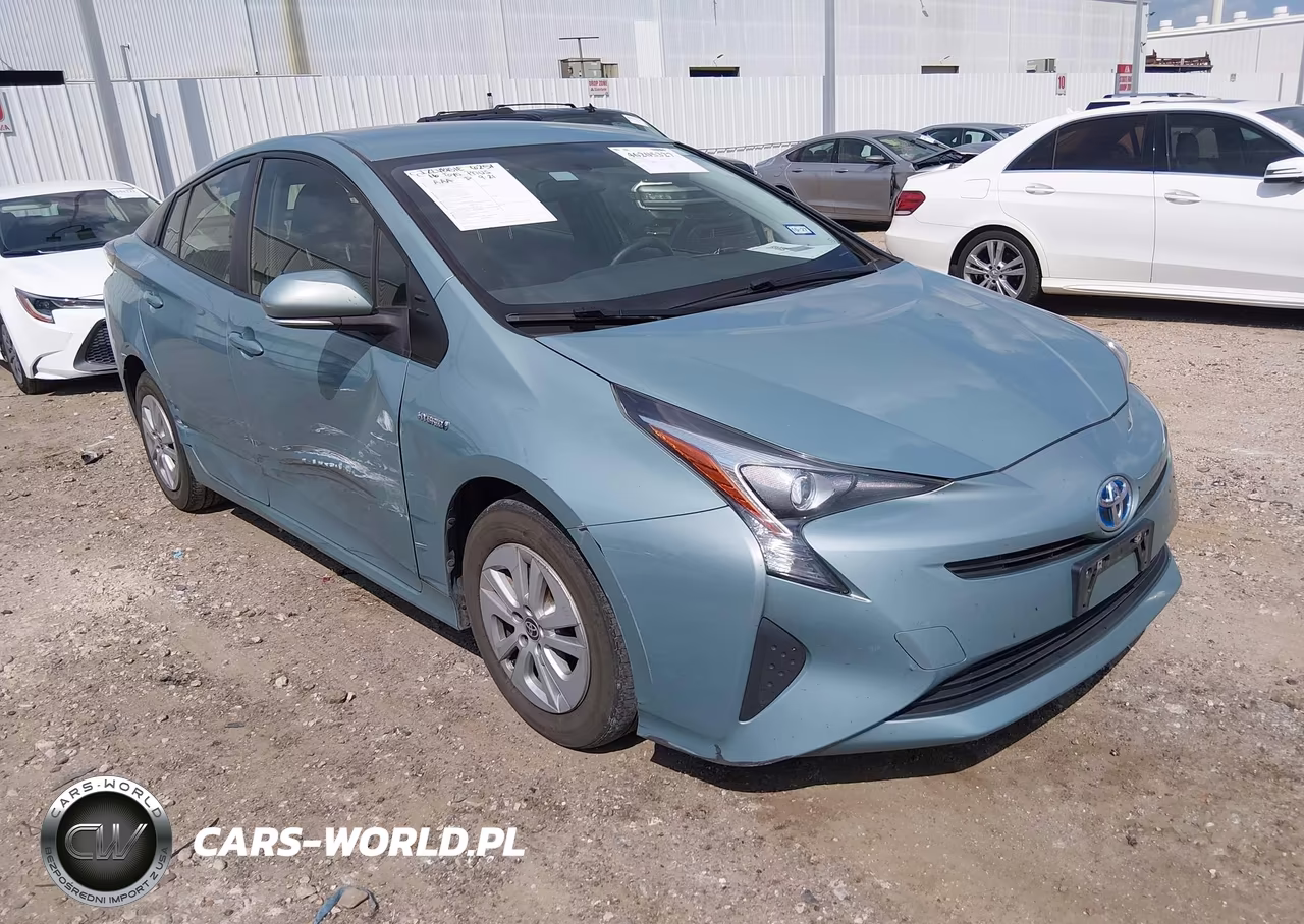 2016 Toyota Prius Two
