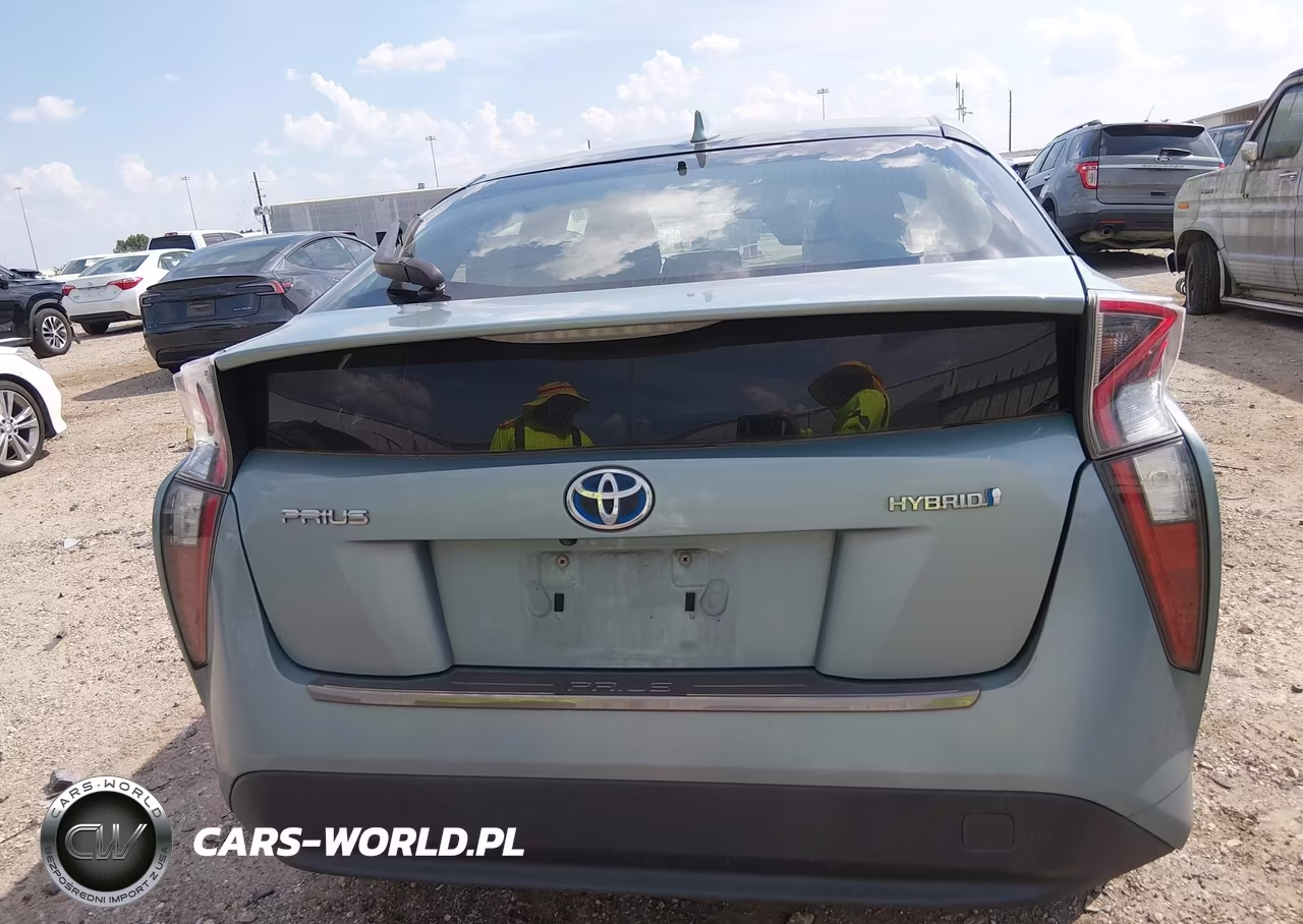 2016 Toyota Prius Two VIN:JTDKBRFUXG3005264 - 16