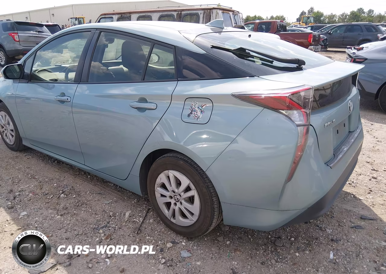 2016 Toyota Prius Two VIN:JTDKBRFUXG3005264 - 3