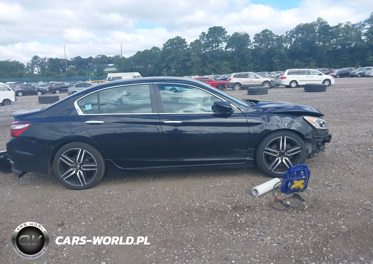 2016 Honda Accord Sport VIN:1HGCR2F57GA037411 - 14