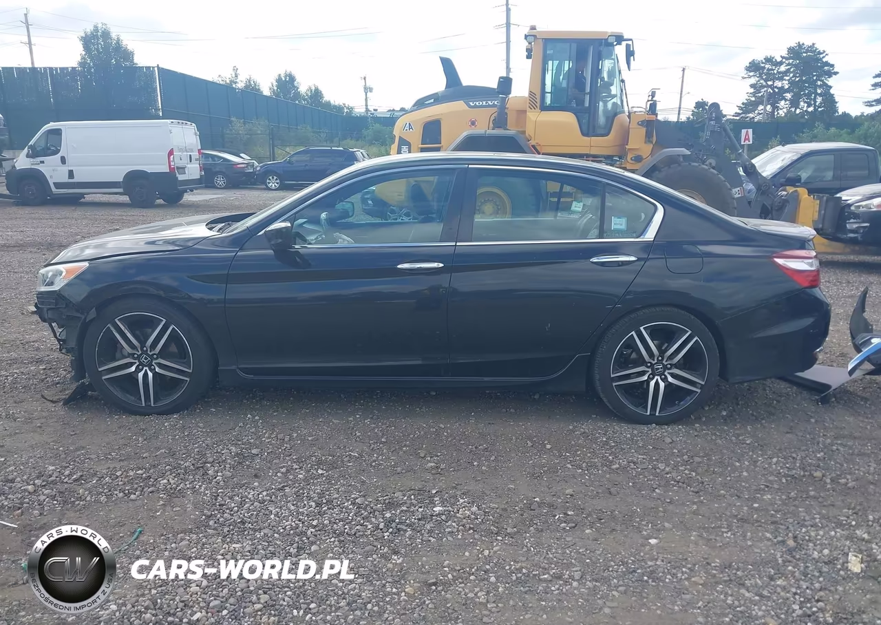 2016 Honda Accord Sport VIN:1HGCR2F57GA037411 - 15