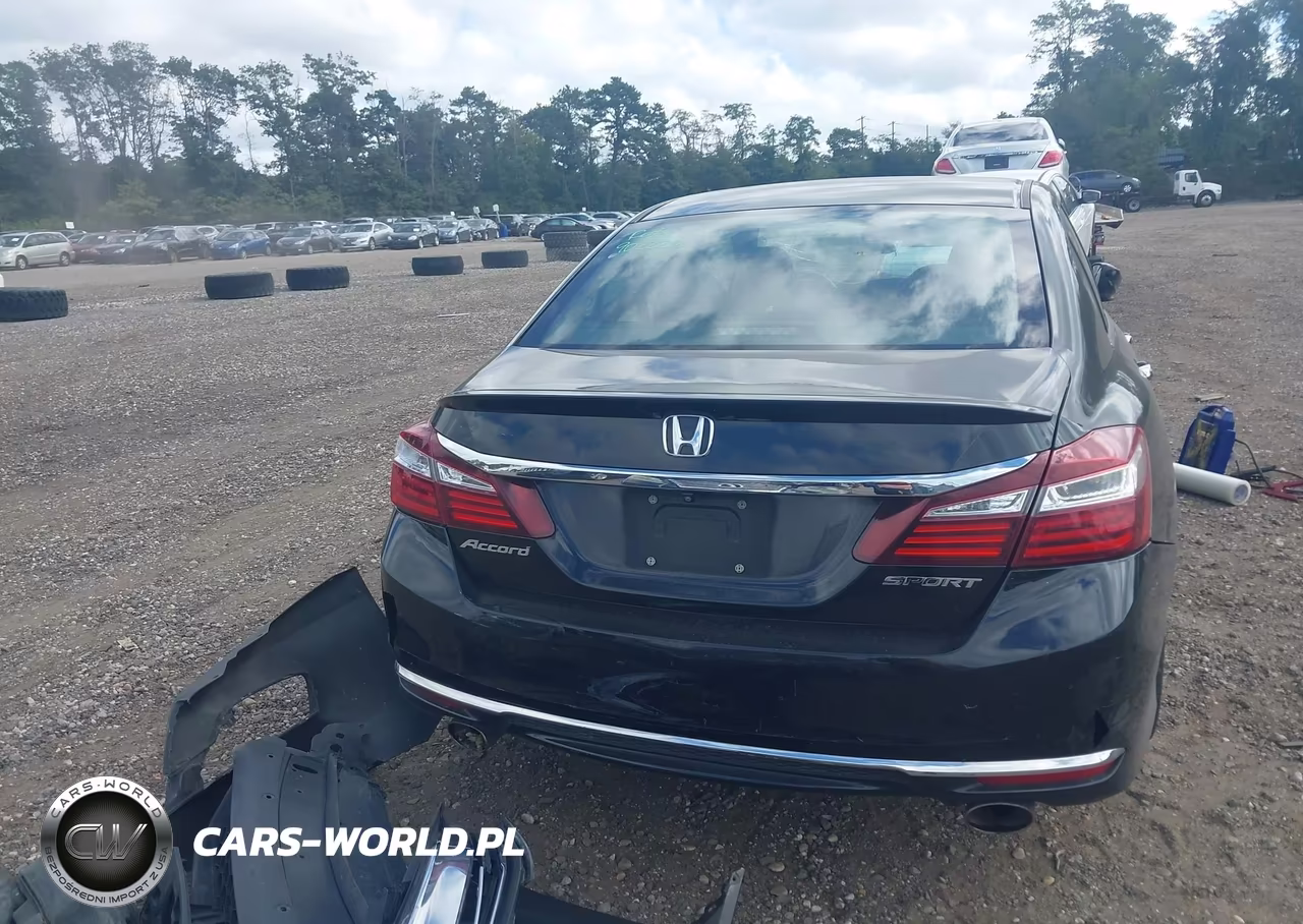 2016 Honda Accord Sport VIN:1HGCR2F57GA037411 - 17