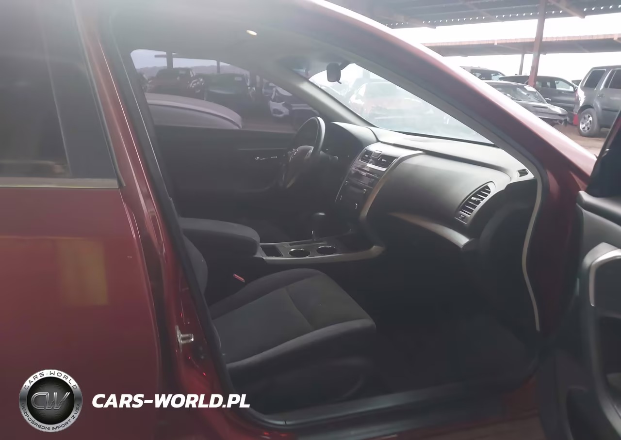 2013 Nissan Altima 2.5 S VIN:1N4AL3AP5DN453067 - 5