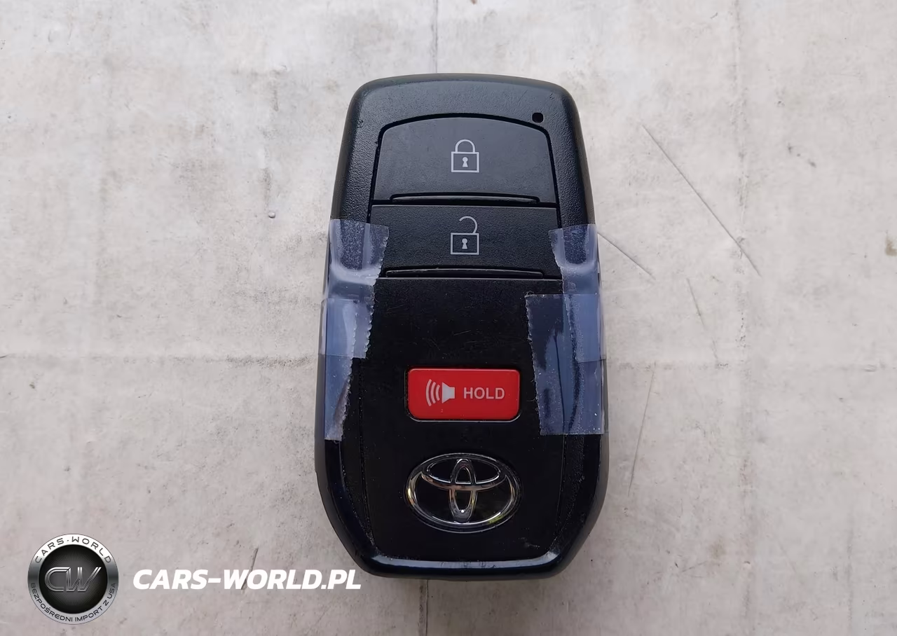 2025 Toyota Corolla Cross Le VIN:7MUBAABG4SV133033 - 11
