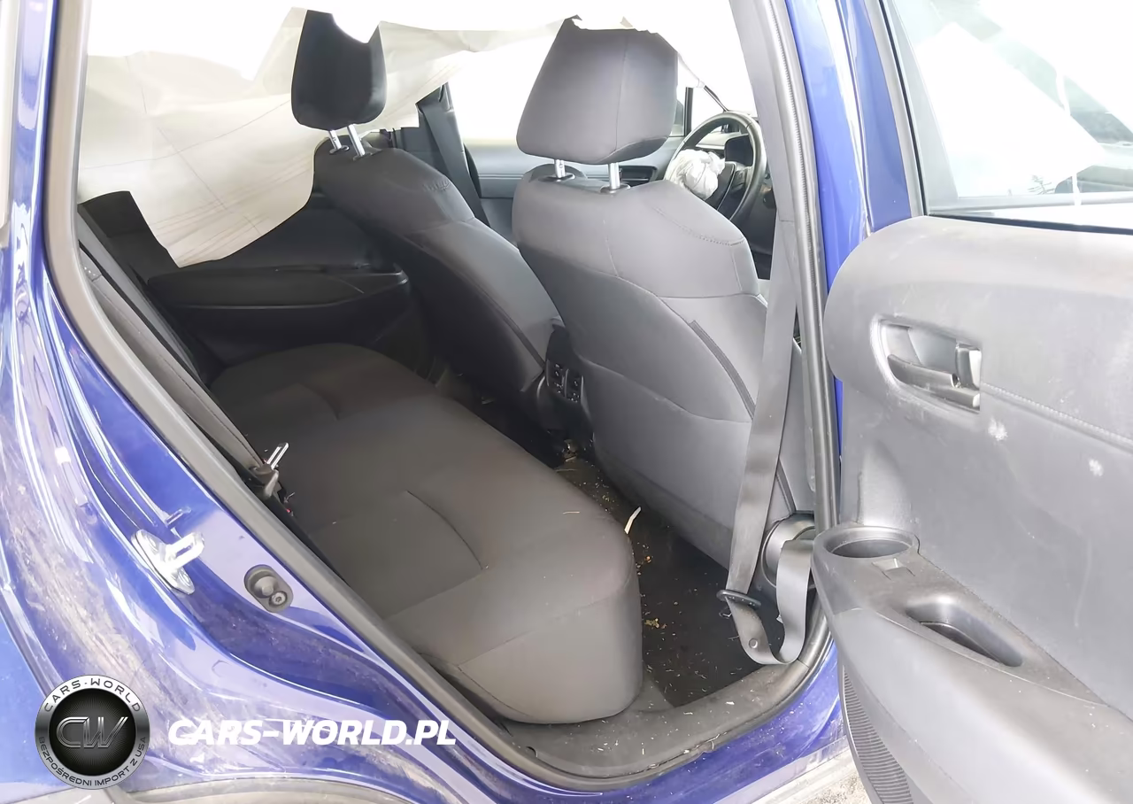 2025 Toyota Corolla Cross Le VIN:7MUBAABG4SV133033 - 8