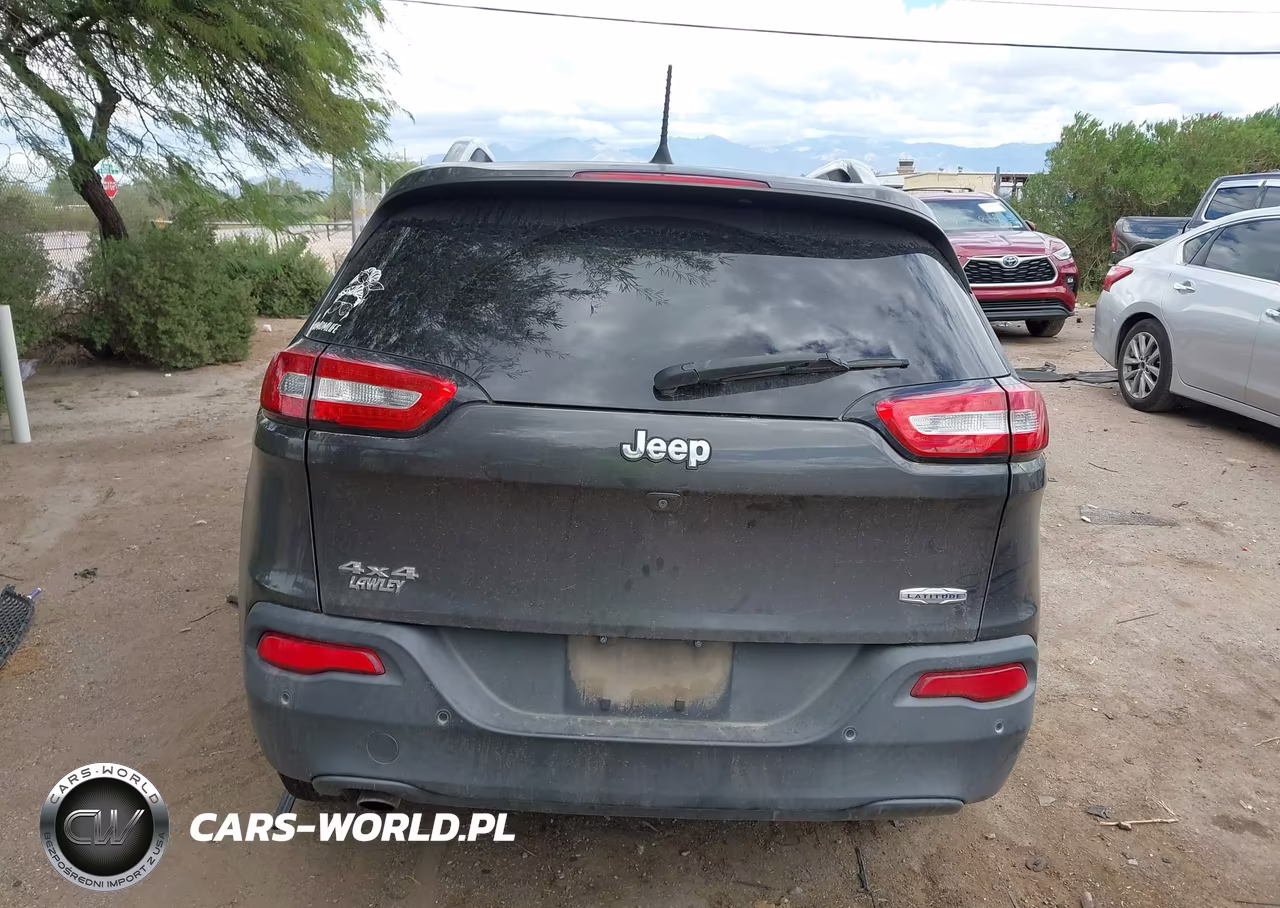 2016 Jeep Cherokee Latitude VIN:1C4PJMCB5GW350005 - 16