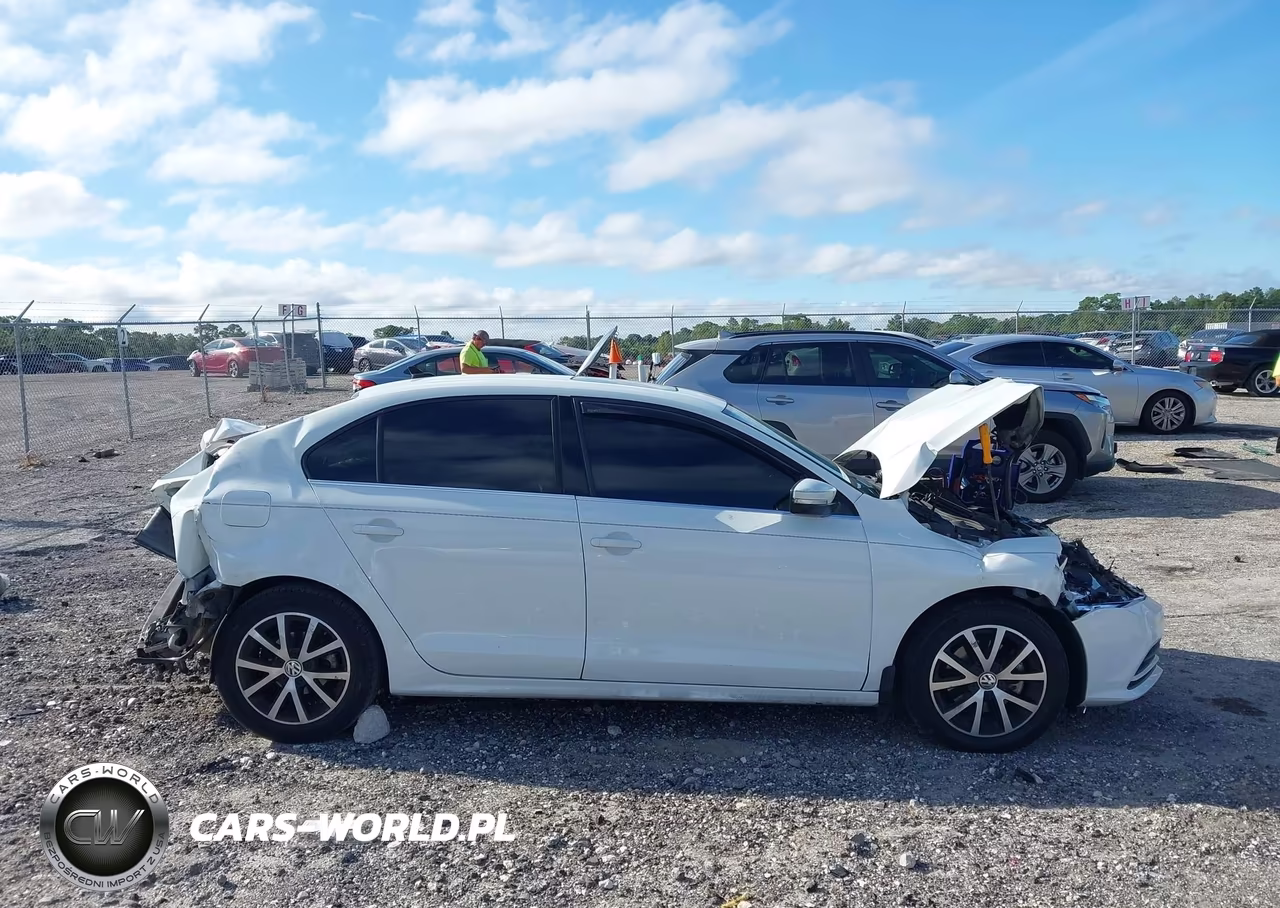 2017 Volkswagen Jetta 1.4T Se VIN:3VWDB7AJ6HM319825 - 14