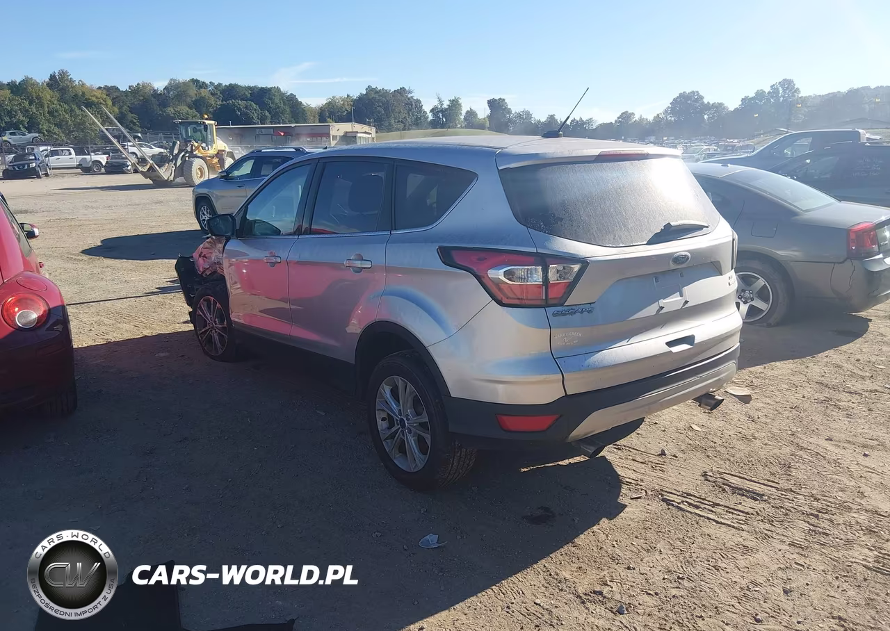 2017 Ford Escape Se VIN:1FMCU9GD4HUD08528 - 3