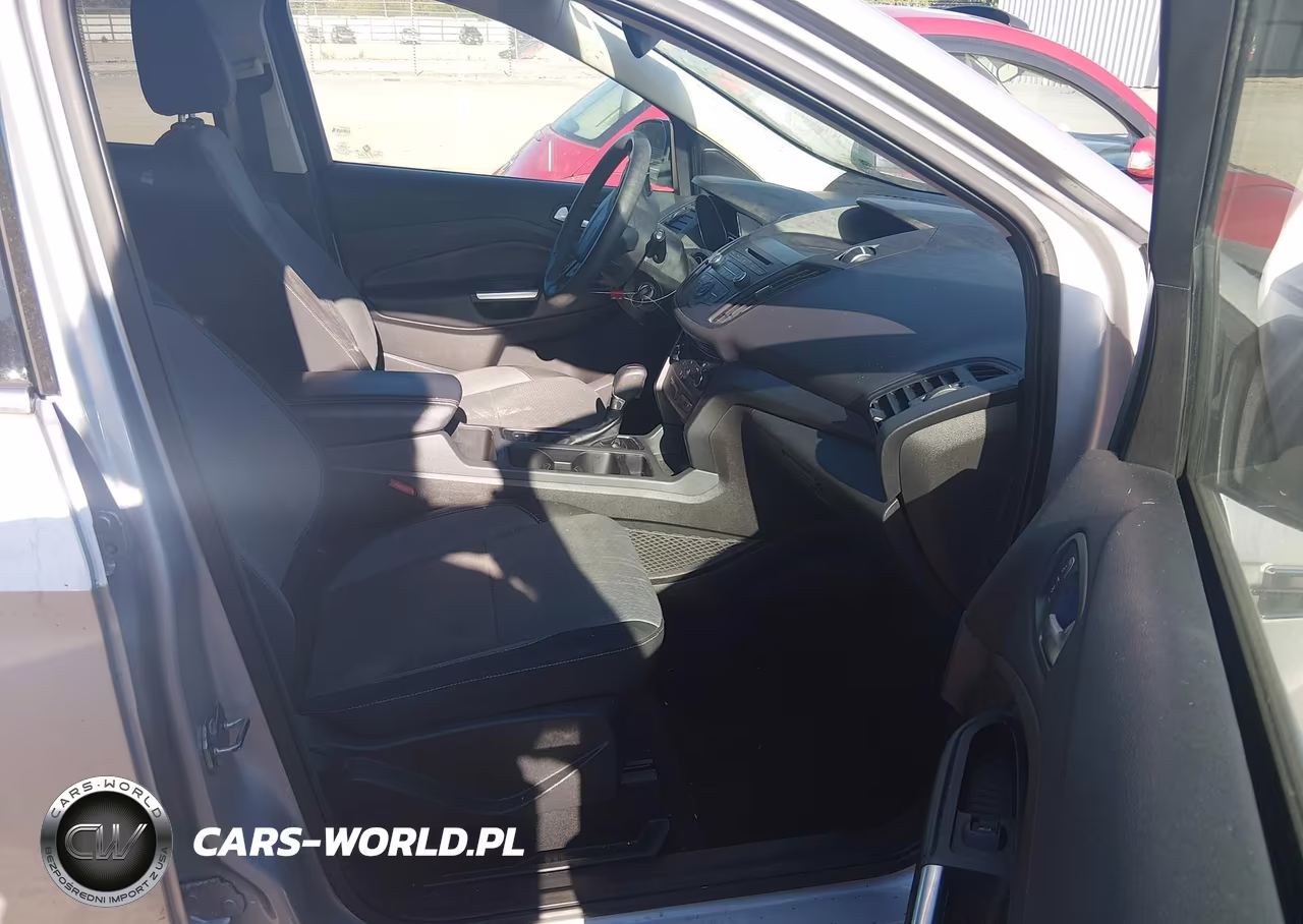 2017 Ford Escape Se VIN:1FMCU9GD4HUD08528 - 5
