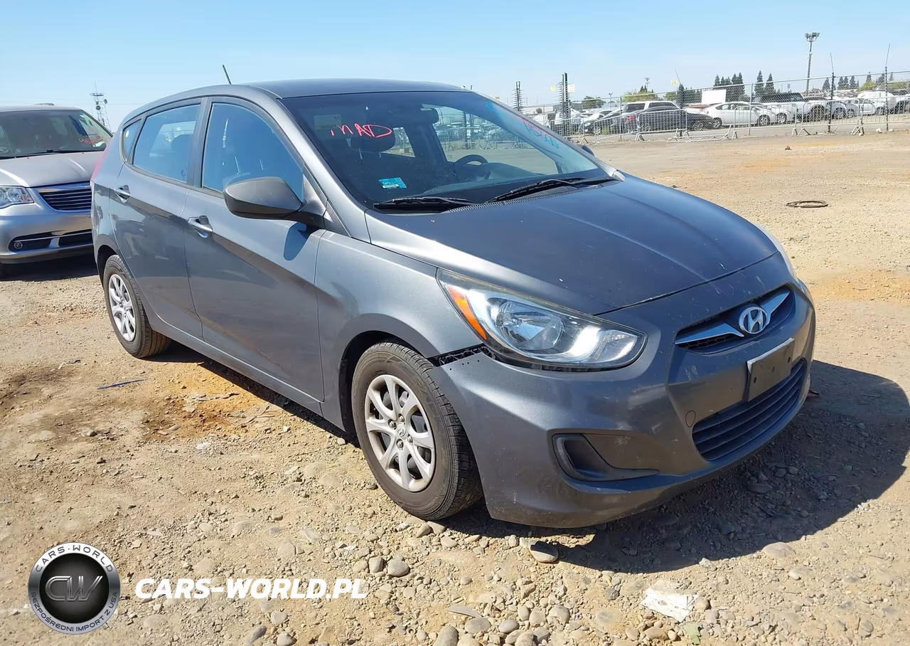 2012 Hyundai Accent Gs VIN:KMHCT5AEXCU002584 - 1