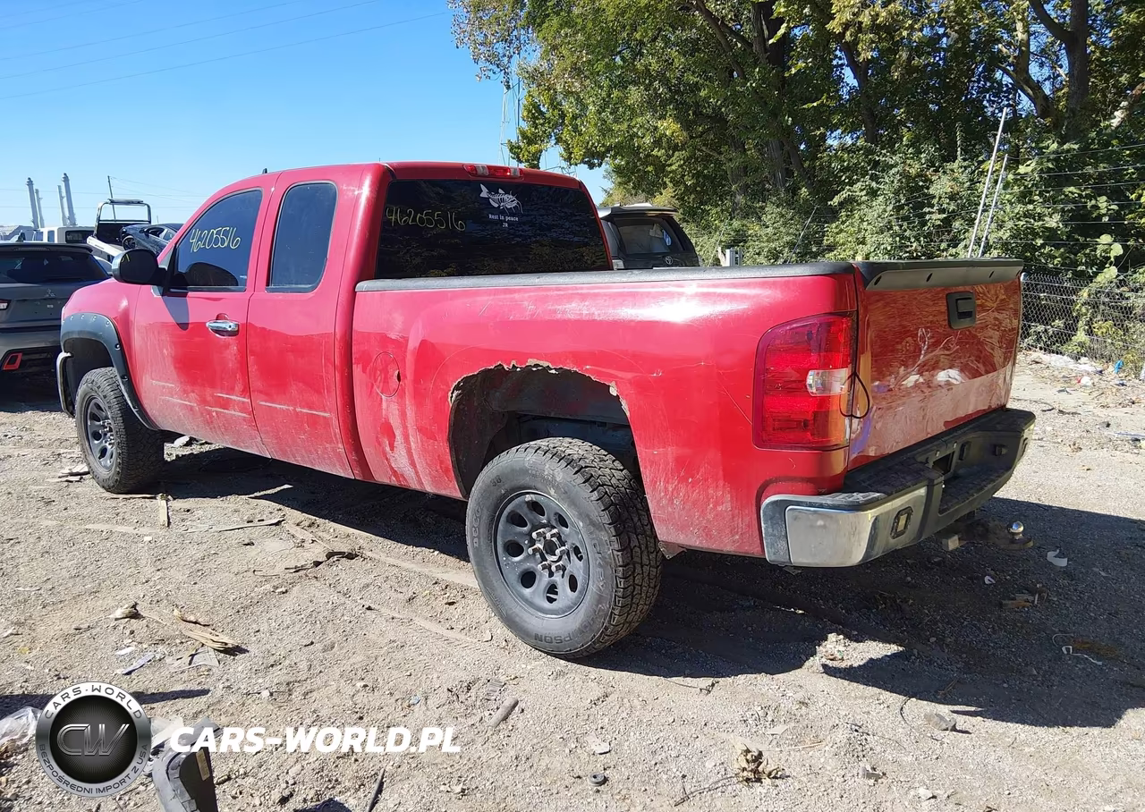 2013 Chevrolet Silverado 1500 Ls VIN:1GCRKREAXDZ145118 - 3