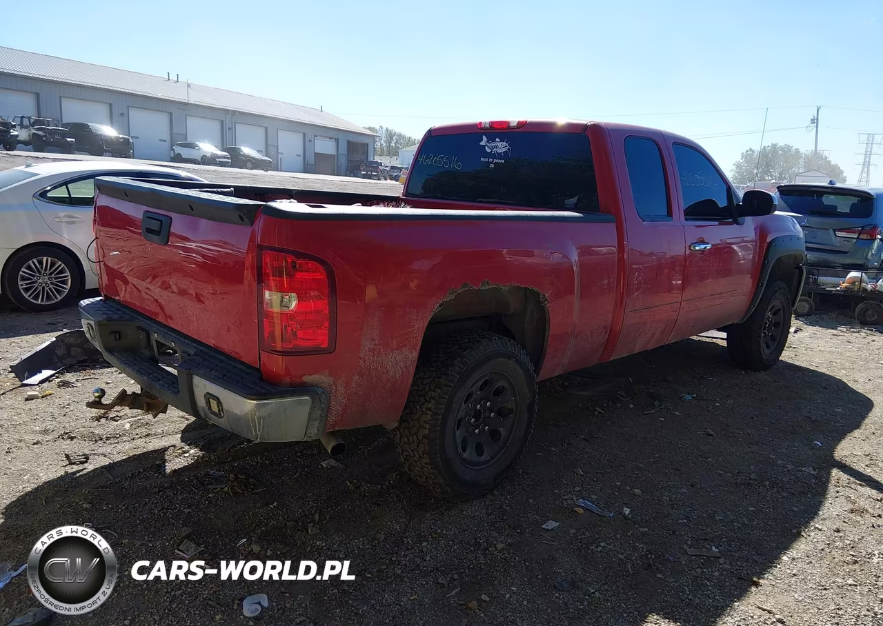 2013 Chevrolet Silverado 1500 Ls VIN:1GCRKREAXDZ145118 - 4