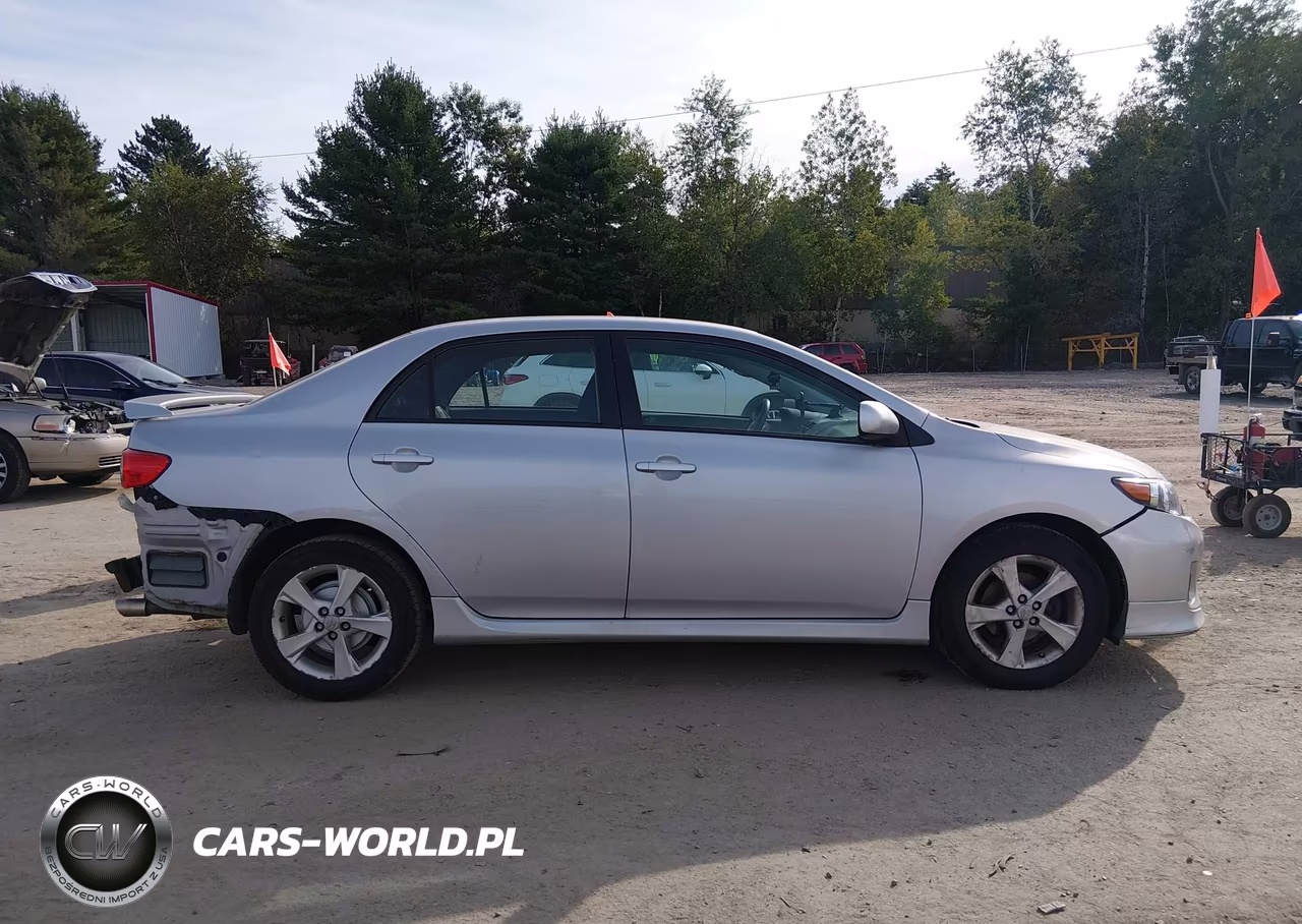 2011 Toyota Corolla S VIN:2T1BU4EE6BC748981 - 14