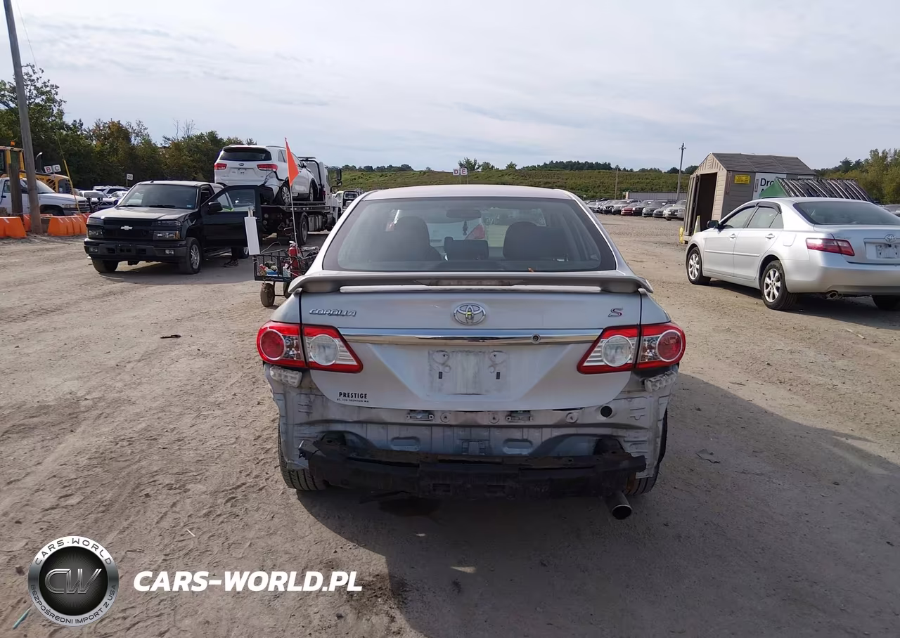 2011 Toyota Corolla S VIN:2T1BU4EE6BC748981 - 17