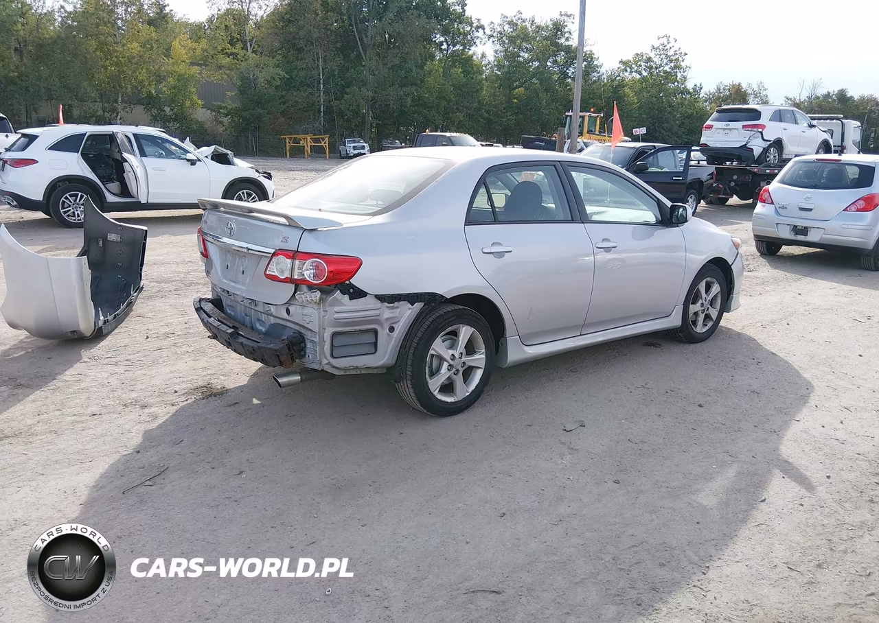 2011 Toyota Corolla S VIN:2T1BU4EE6BC748981 - 4