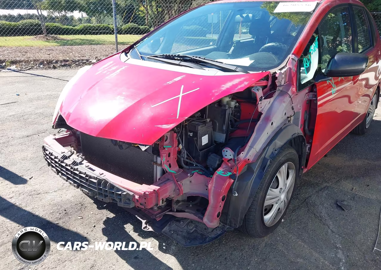 2010 Honda Fit VIN:JHMGE8H24AC007195 - 6