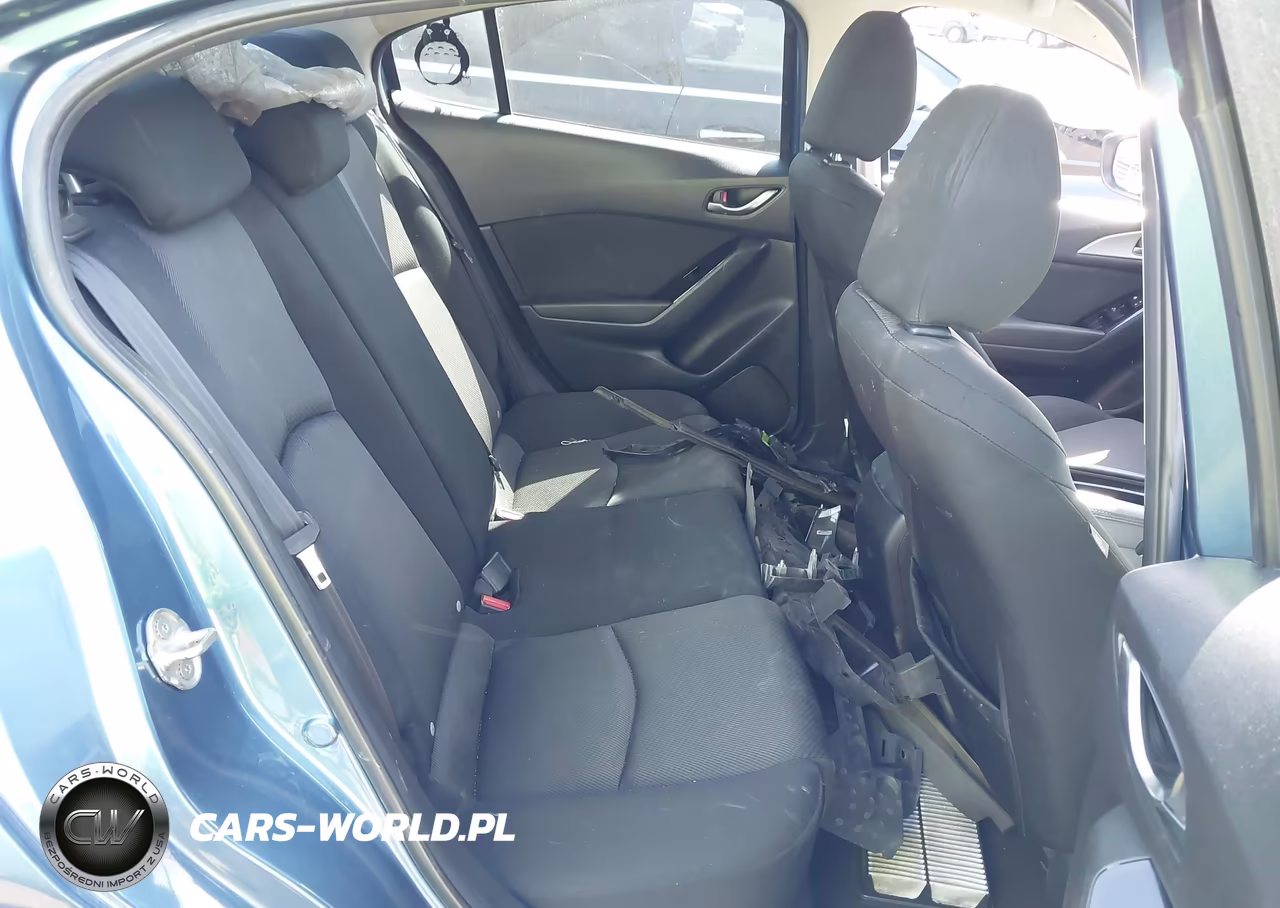 2017 Mazda Mazda3 Sport VIN:3MZBN1U75HM107025 - 8