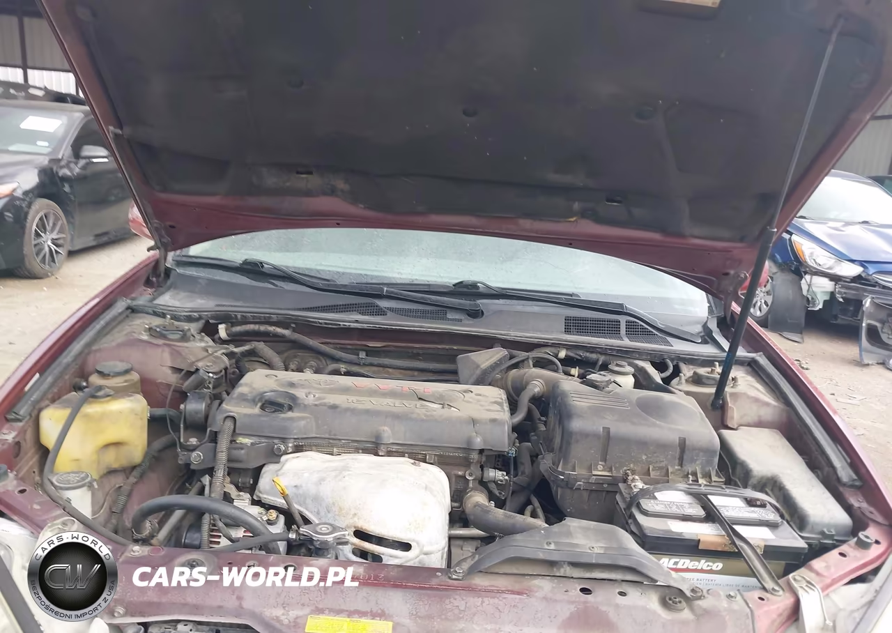 2002 Toyota Camry Le VIN:JTDBE32K520126464 - 10