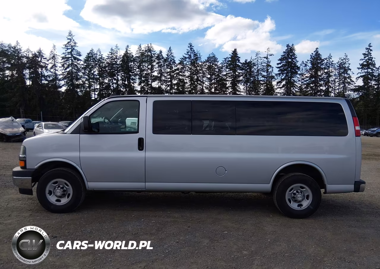 2017 Chevrolet Express 3500 Lt VIN:1GAZGPFG6H1108833 - 14