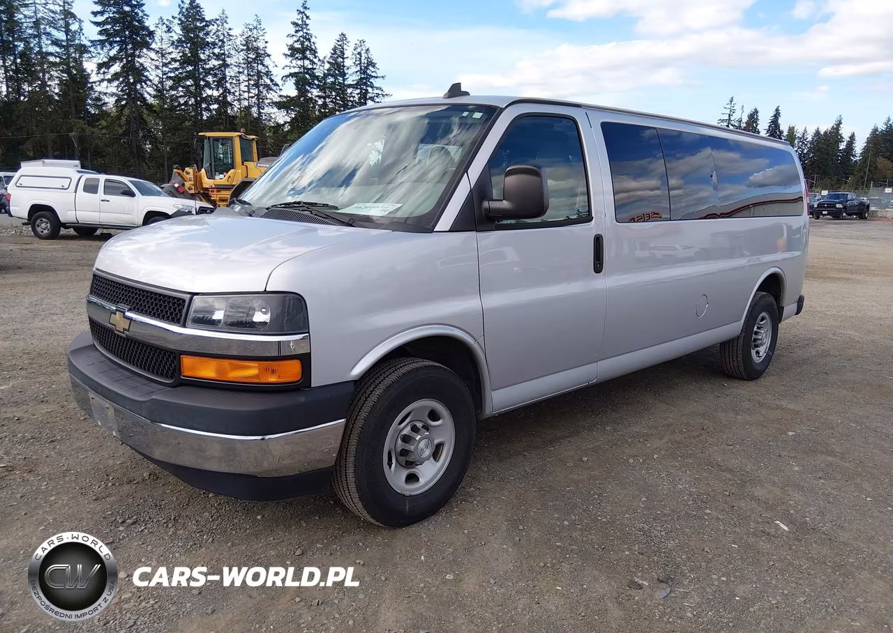 2017 Chevrolet Express 3500 Lt VIN:1GAZGPFG6H1108833 - 2