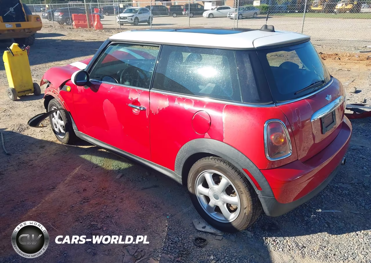 2007 Mini Cooper Hardtop VIN:WMWMF33527TT54455 - 3