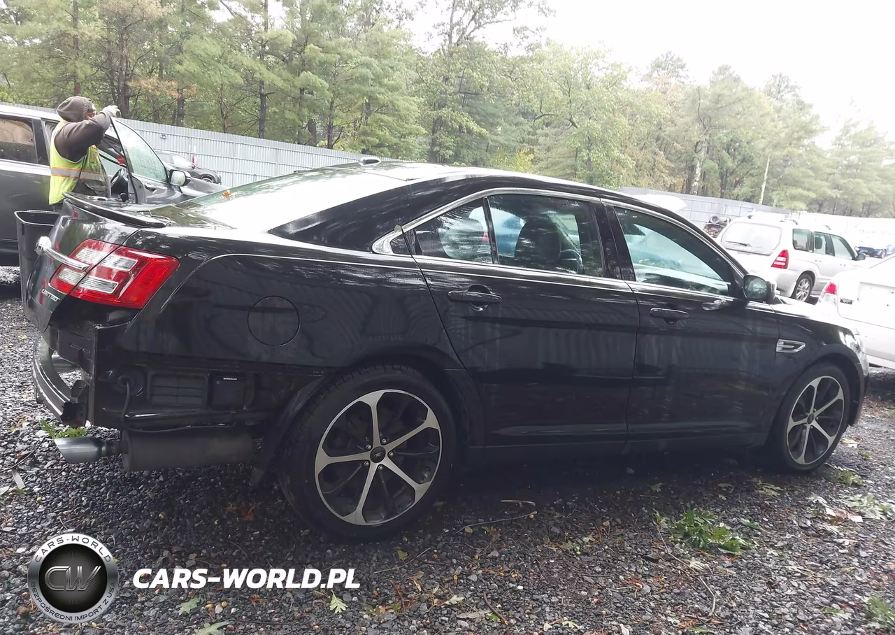 2015 Ford Taurus Limited VIN:1FAHP2F83FG176618 - 14
