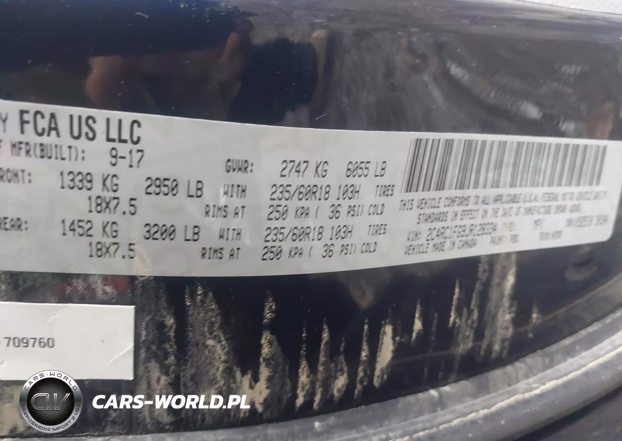 2018 Chrysler Pacifica Touring Plus VIN:2C4RC1FG9JR128334 - 9