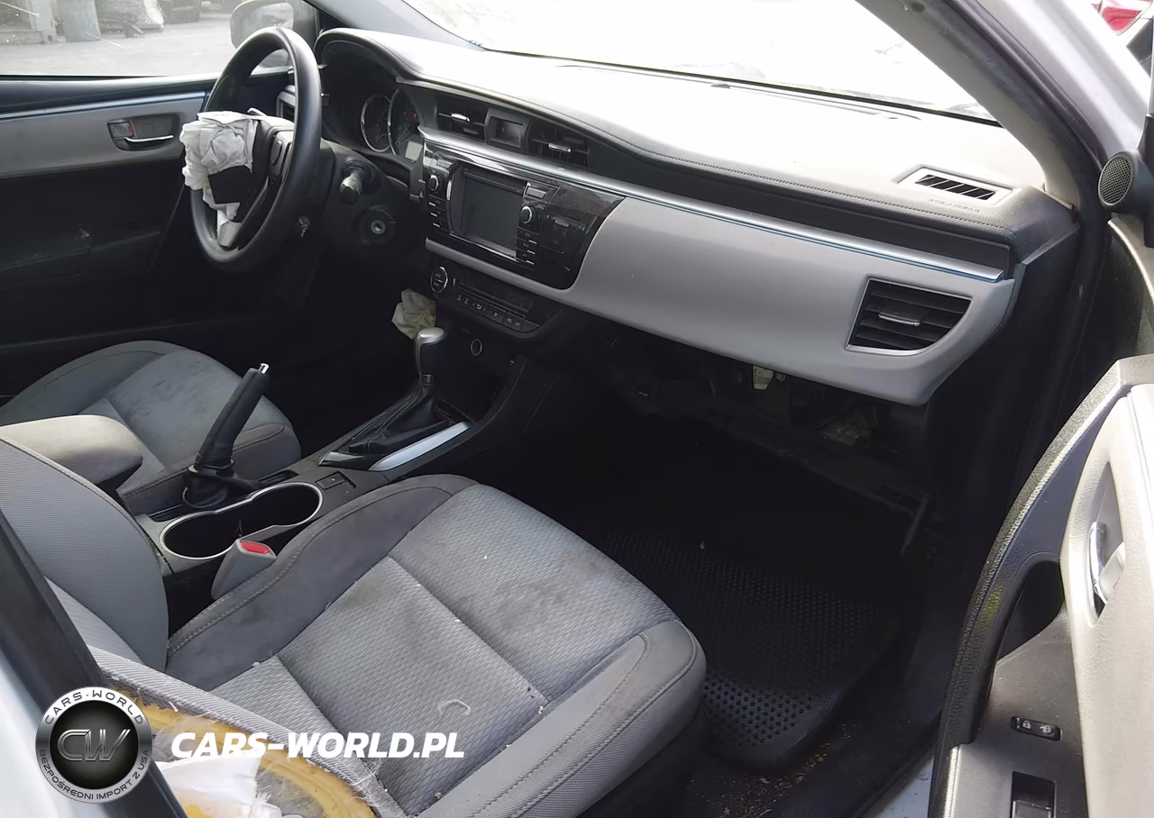 2016 Toyota Corolla Le VIN:5YFBURHE0GP556732 - 5