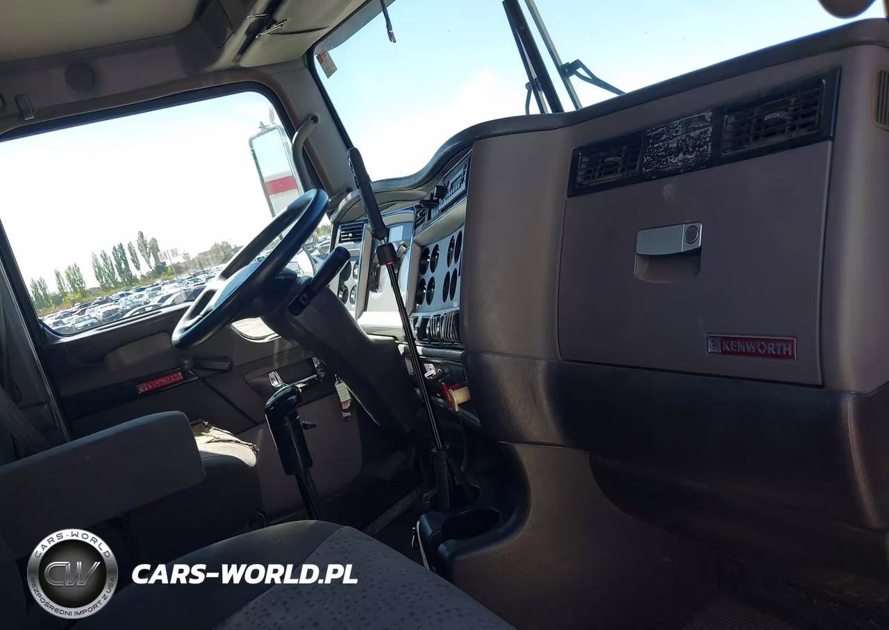 2013 Kenworth Construction T800 VIN:1NKDLP9X1DJ353587 - 5