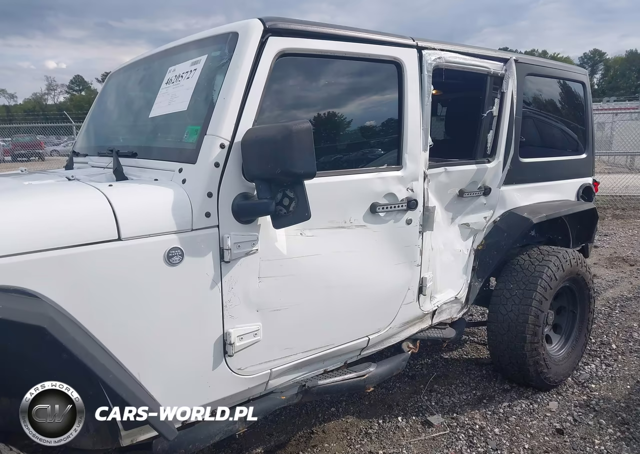 2013 Jeep Wrangler Unlimited Sport VIN:1C4BJWDG8DL690763 - 6