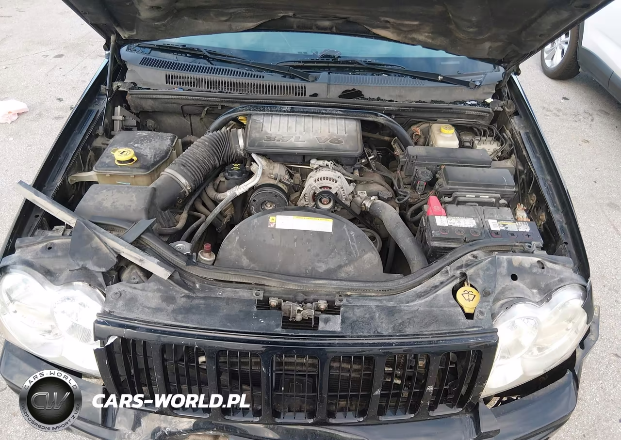 2007 Jeep Grand Cherokee Laredo VIN:1J8GR48K67C649420 - 10