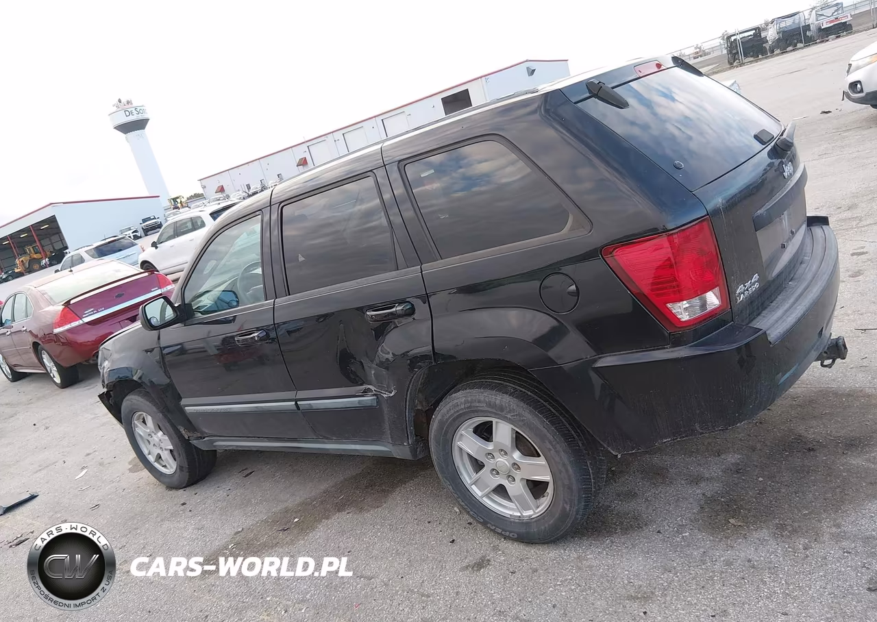 2007 Jeep Grand Cherokee Laredo VIN:1J8GR48K67C649420 - 14