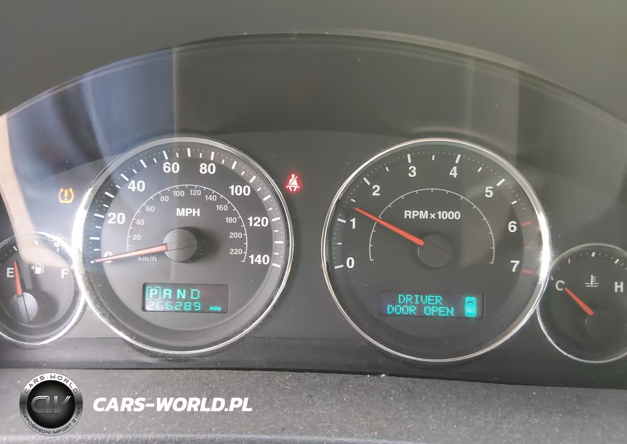 2007 Jeep Grand Cherokee Laredo VIN:1J8GR48K67C649420 - 15